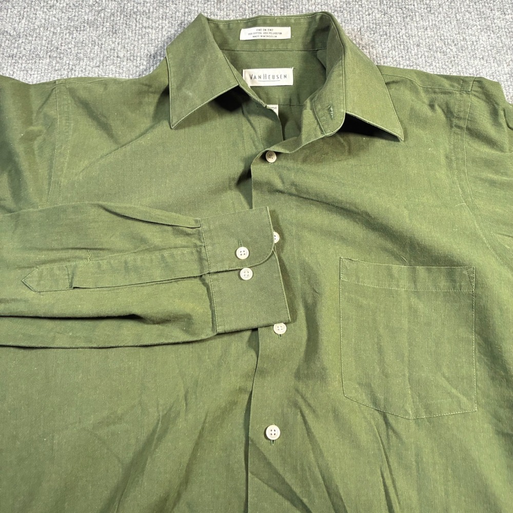 Van Heusen Button Down‎ Shirt Mens M Olive Green Wrinkle Free Long Sleeve